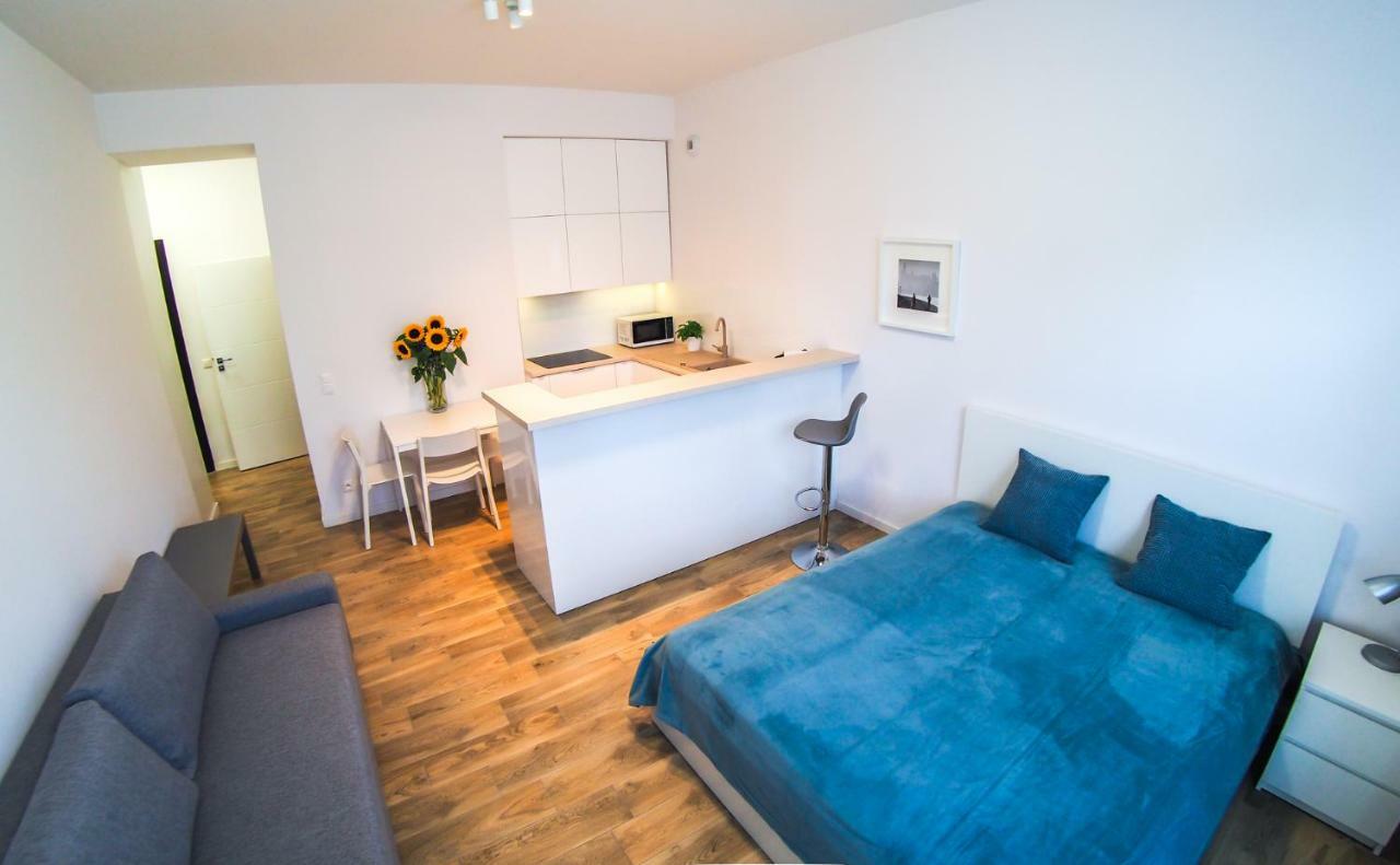 Cosmic Apartment Warschau Buitenkant foto